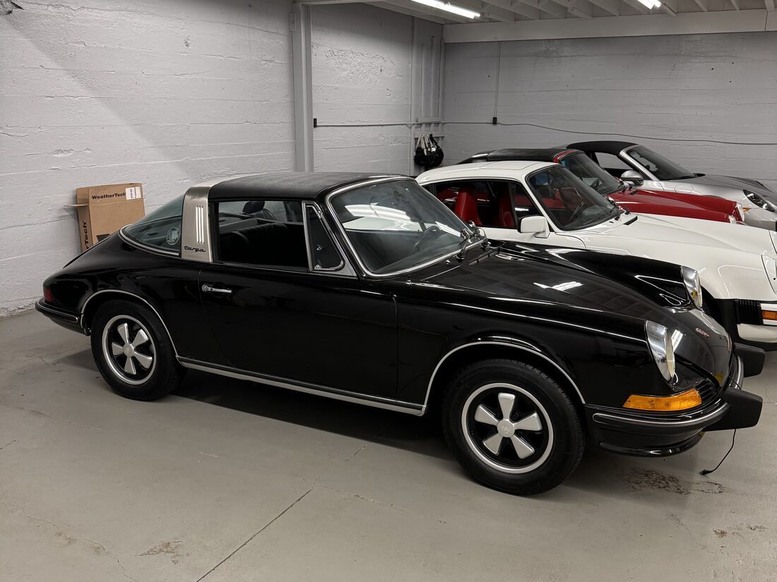 Air-cooled Porsche 911 Targa